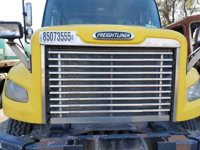 2011 FREIGHTLINER M2 #3304630979