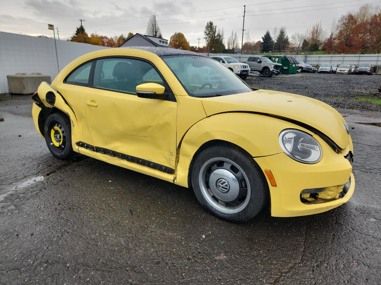 VOLKSWAGEN BEETLE