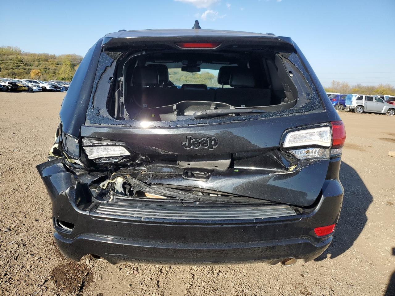 JEEP GRAND CHEROKEE LAREDO