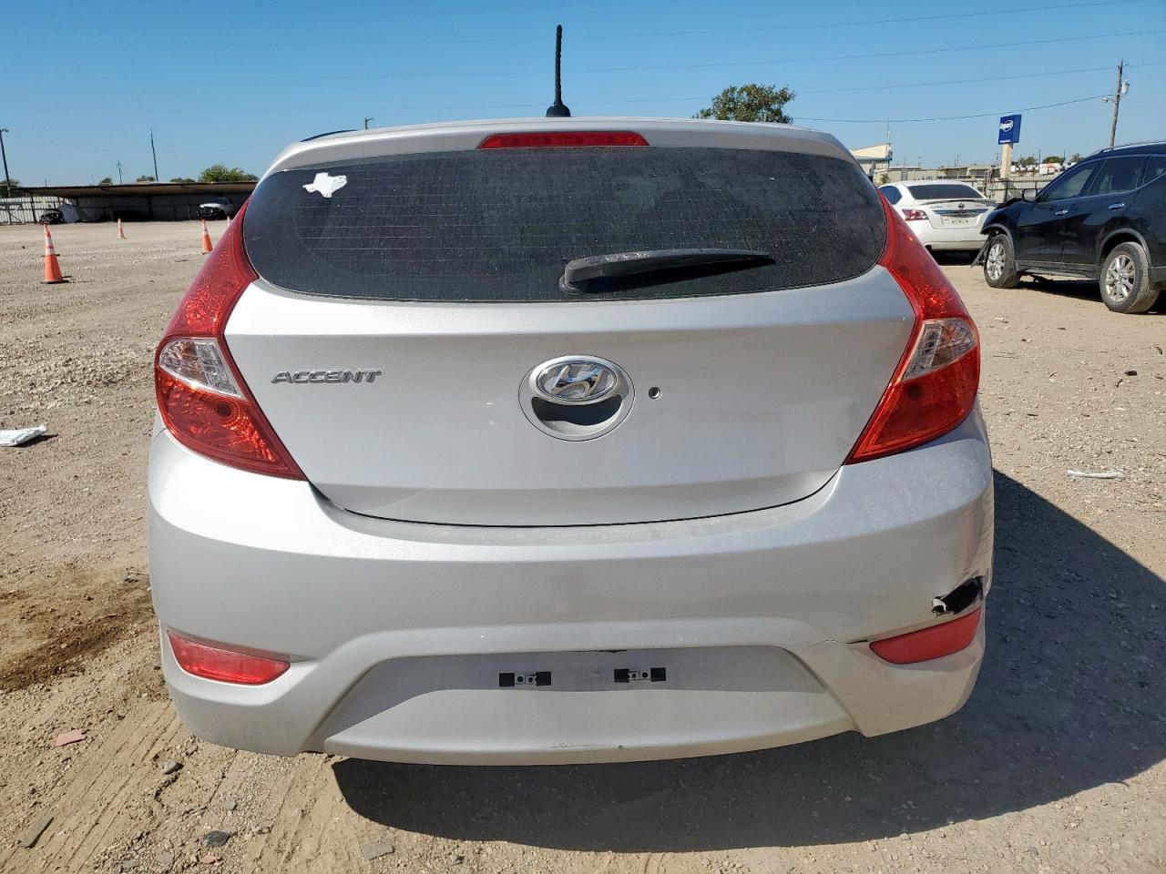 HYUNDAI ACCENT SE