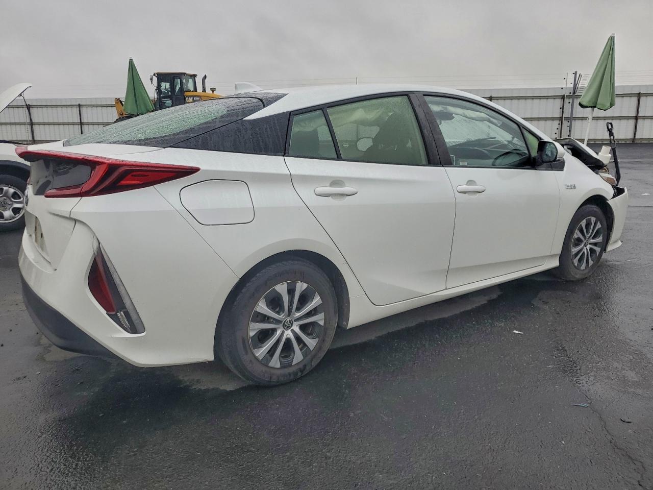 TOYOTA PRIUS PRIME LE