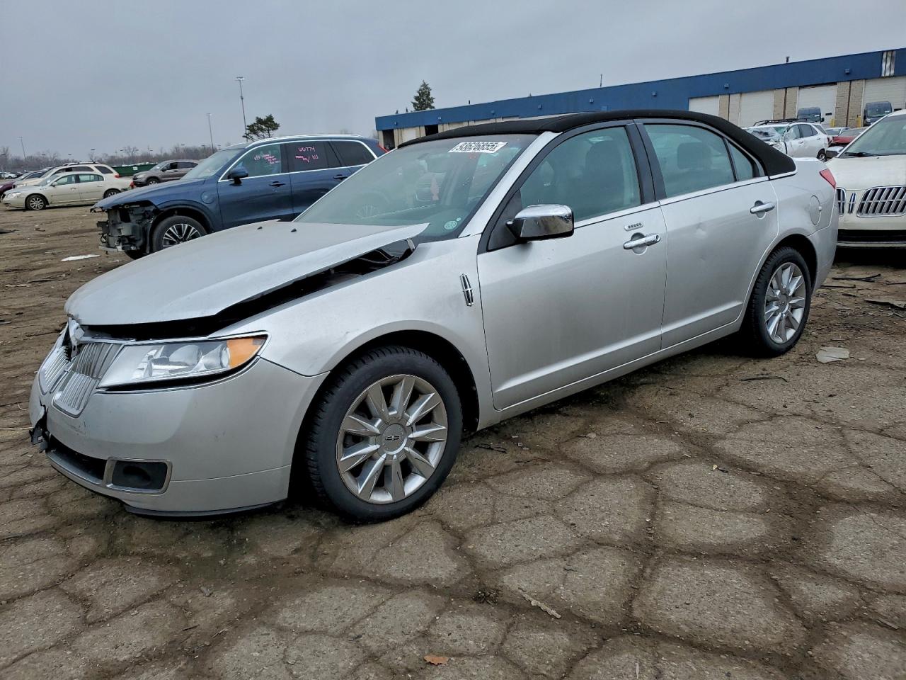 Lot #3302822935 2012 LINCOLN MKZ