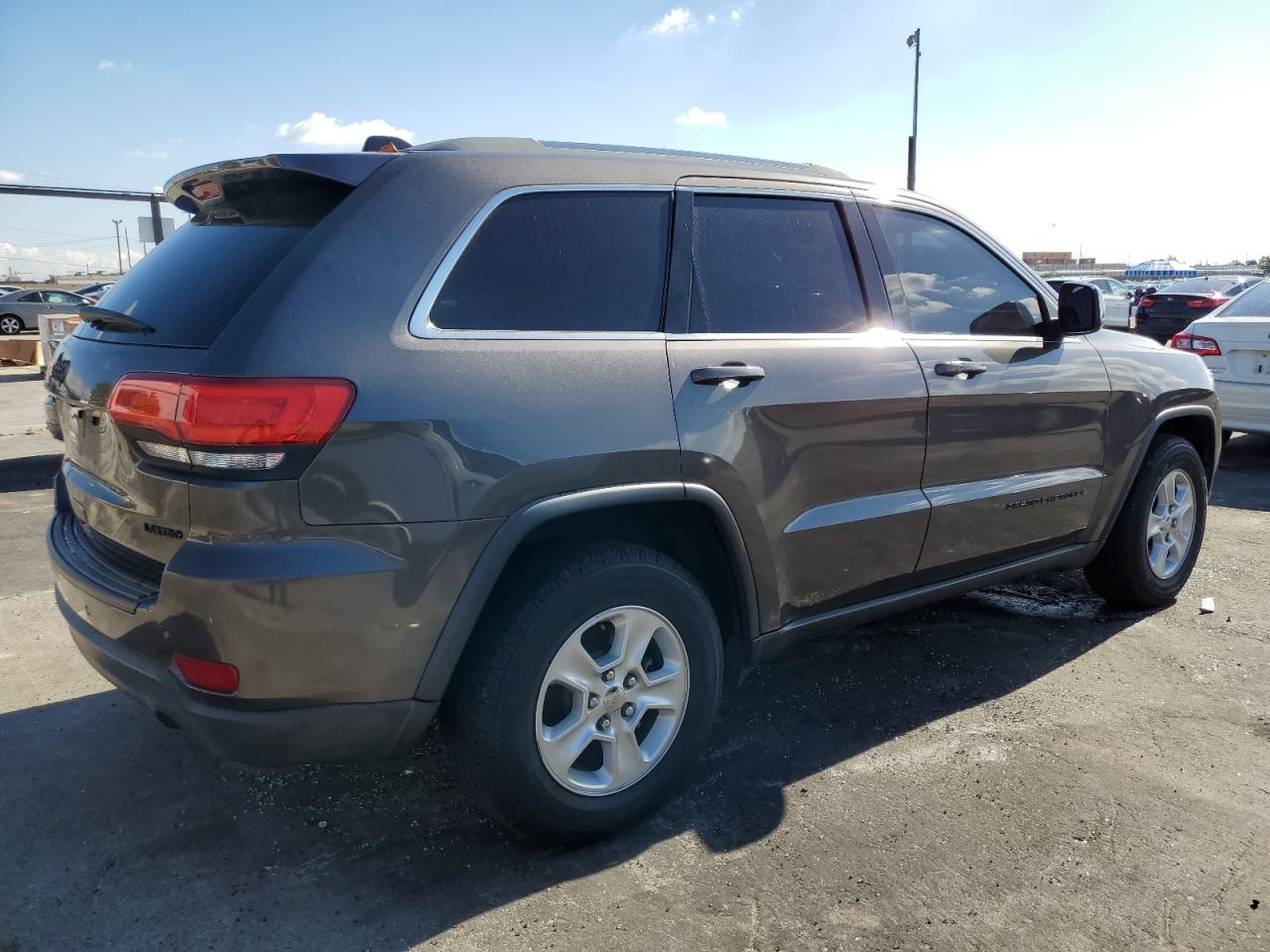 JEEP GRAND CHEROKEE LAREDO