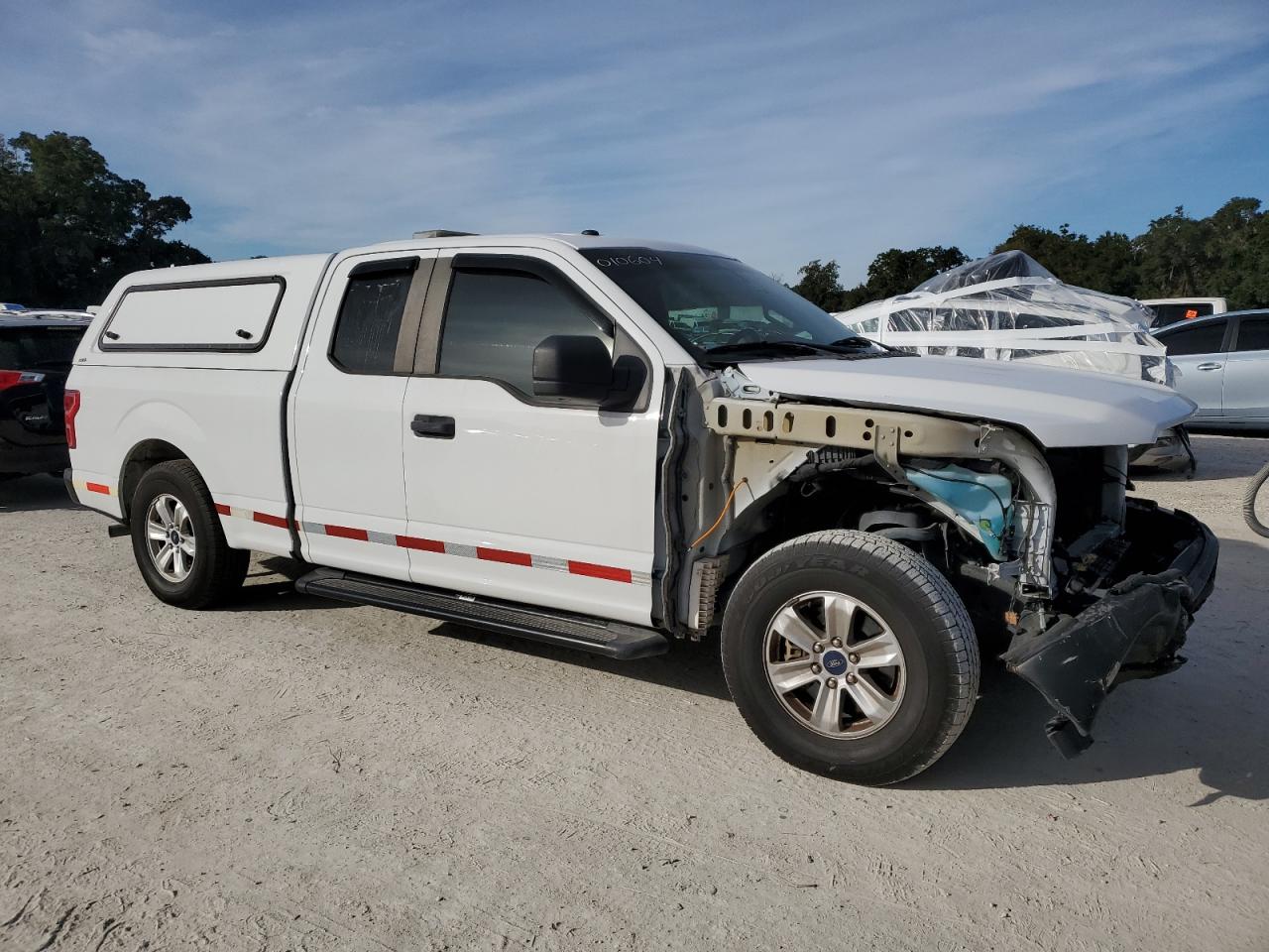 FORD F-150 SUPER CAB