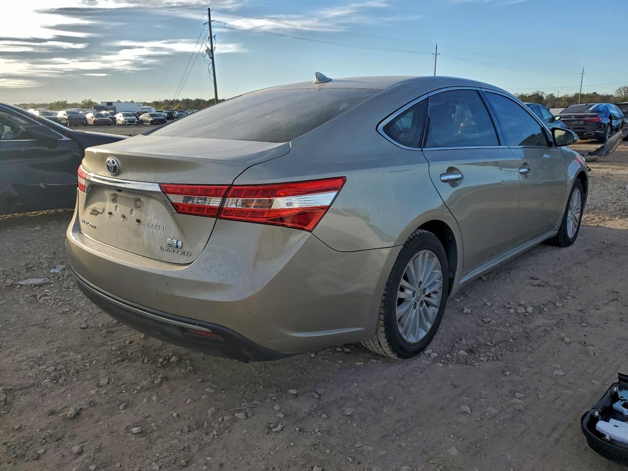 TOYOTA AVALON HYBRID