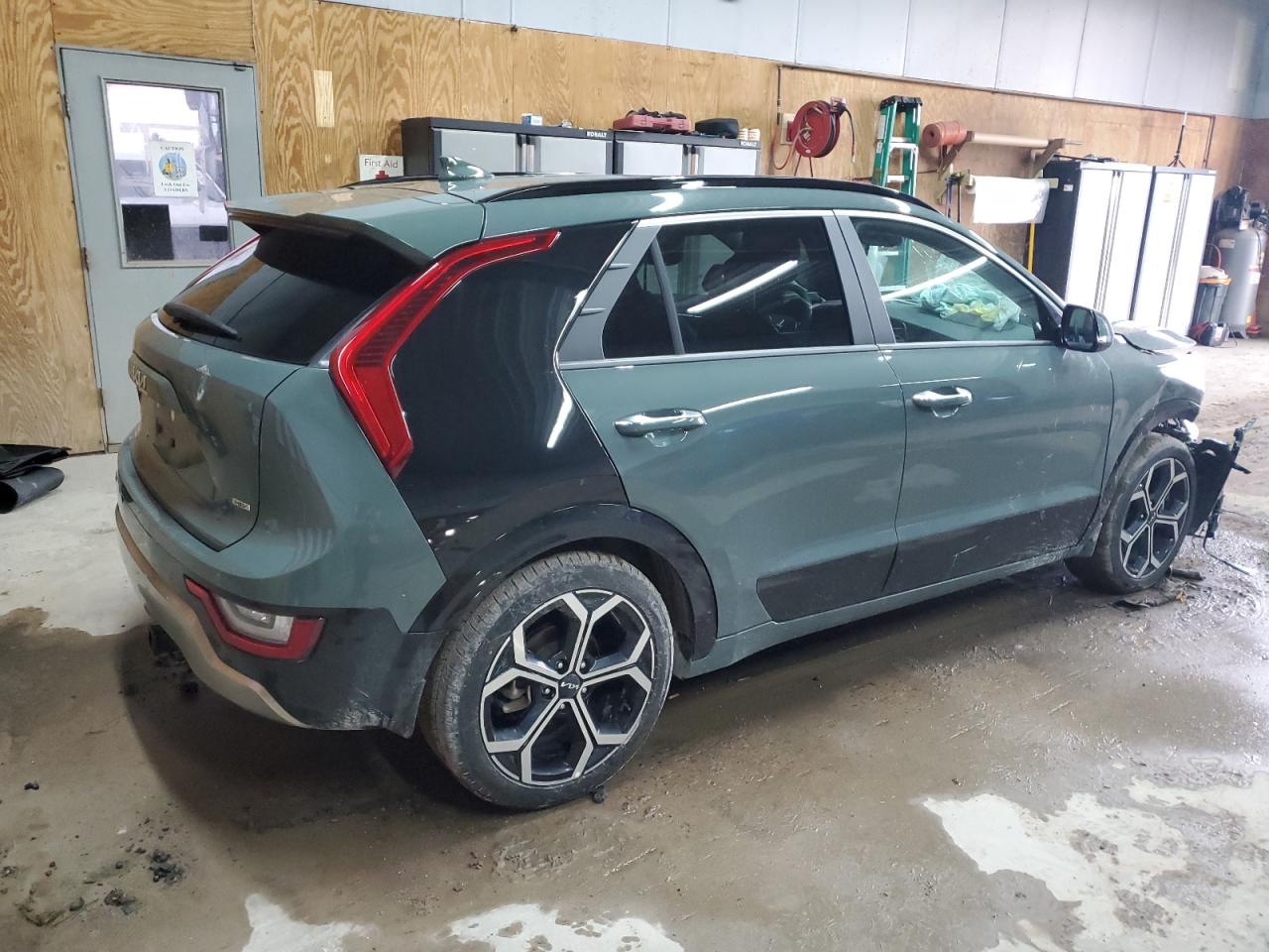 KIA NIRO SX