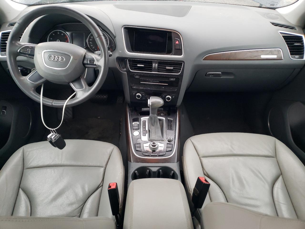 AUDI Q5 PREMIUM PLUS