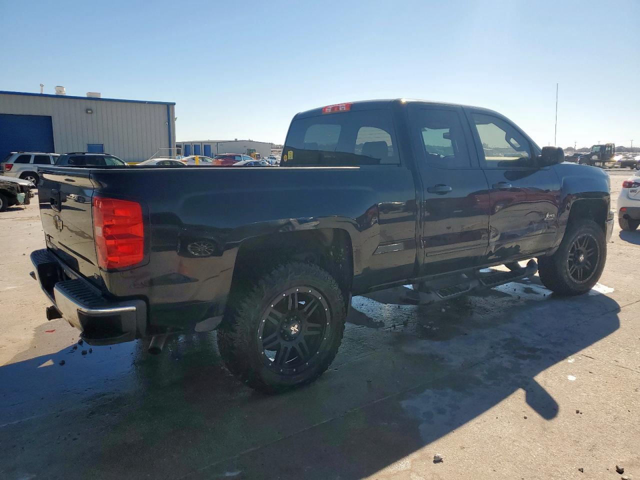 CHEVROLET SILVERADO C1500 LT