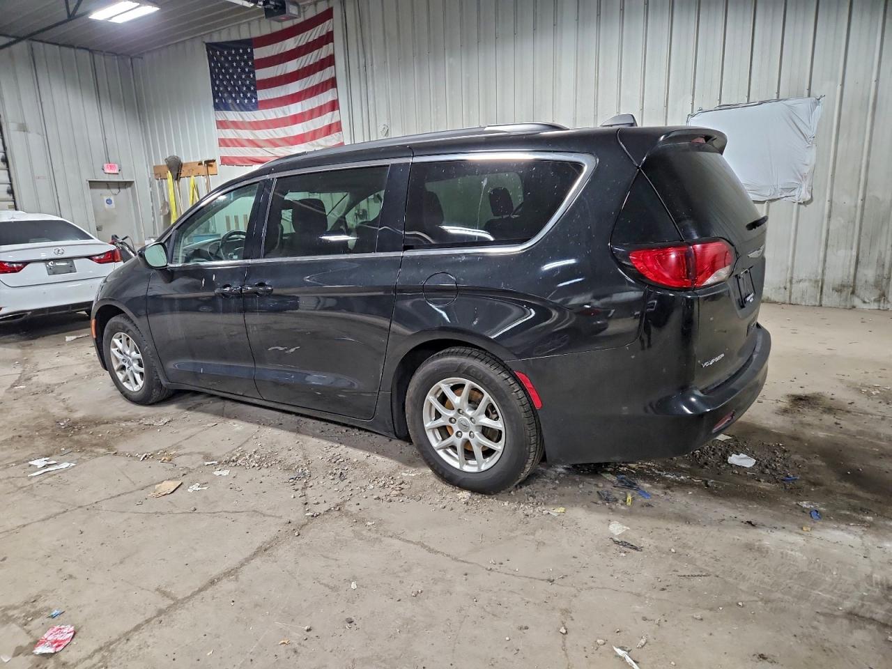 CHRYSLER VOYAGER LXI