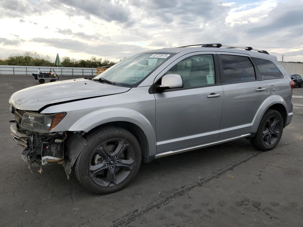DODGE JOURNEY CROSSROAD