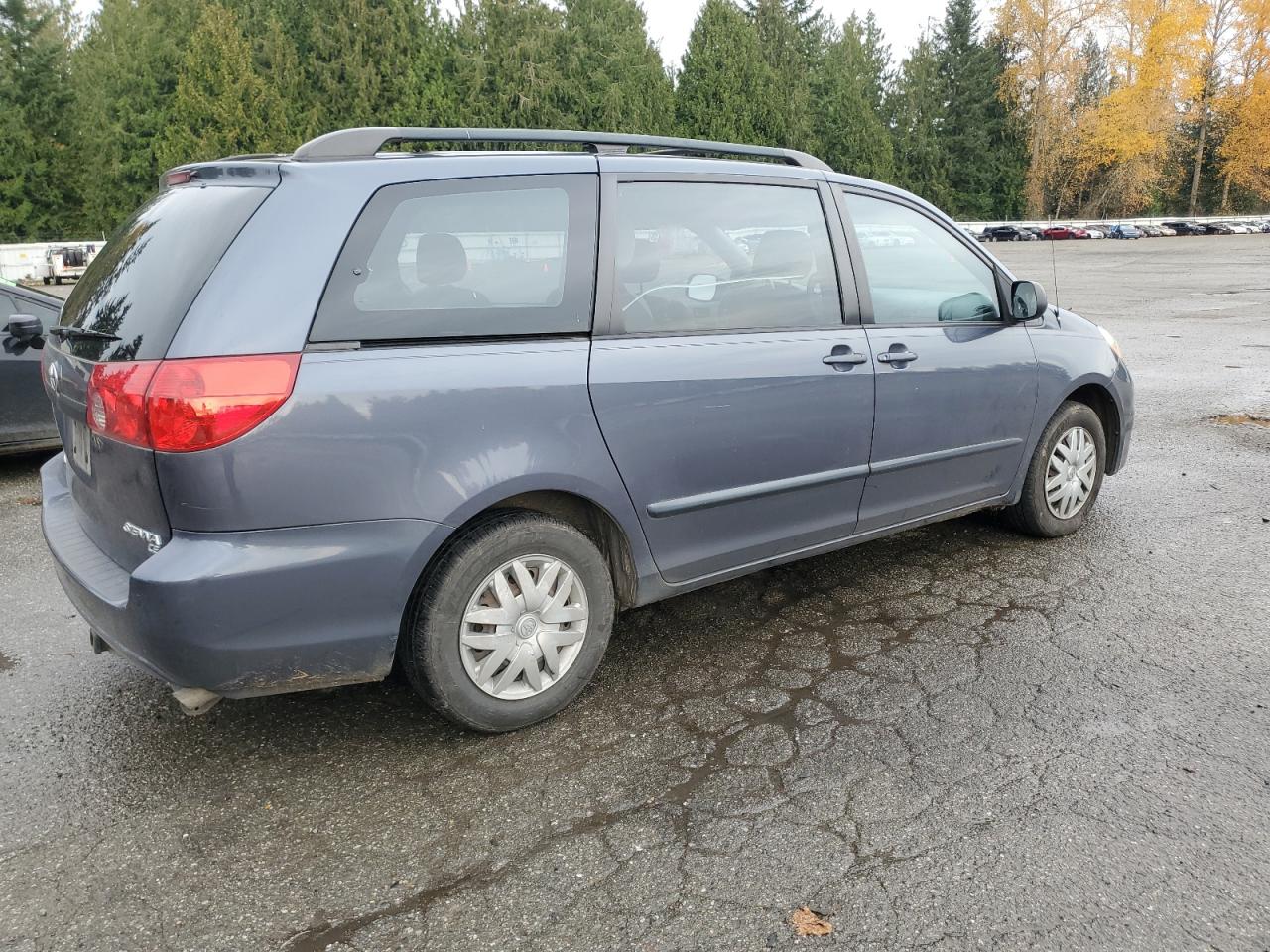 Lot #3286674301 2006 TOYOTA SIENNA CE