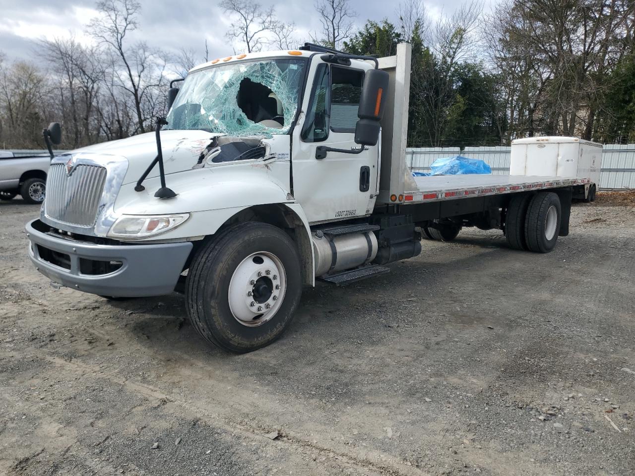 Lot #3284746520 2014 INTERNATIONAL 4000 4300