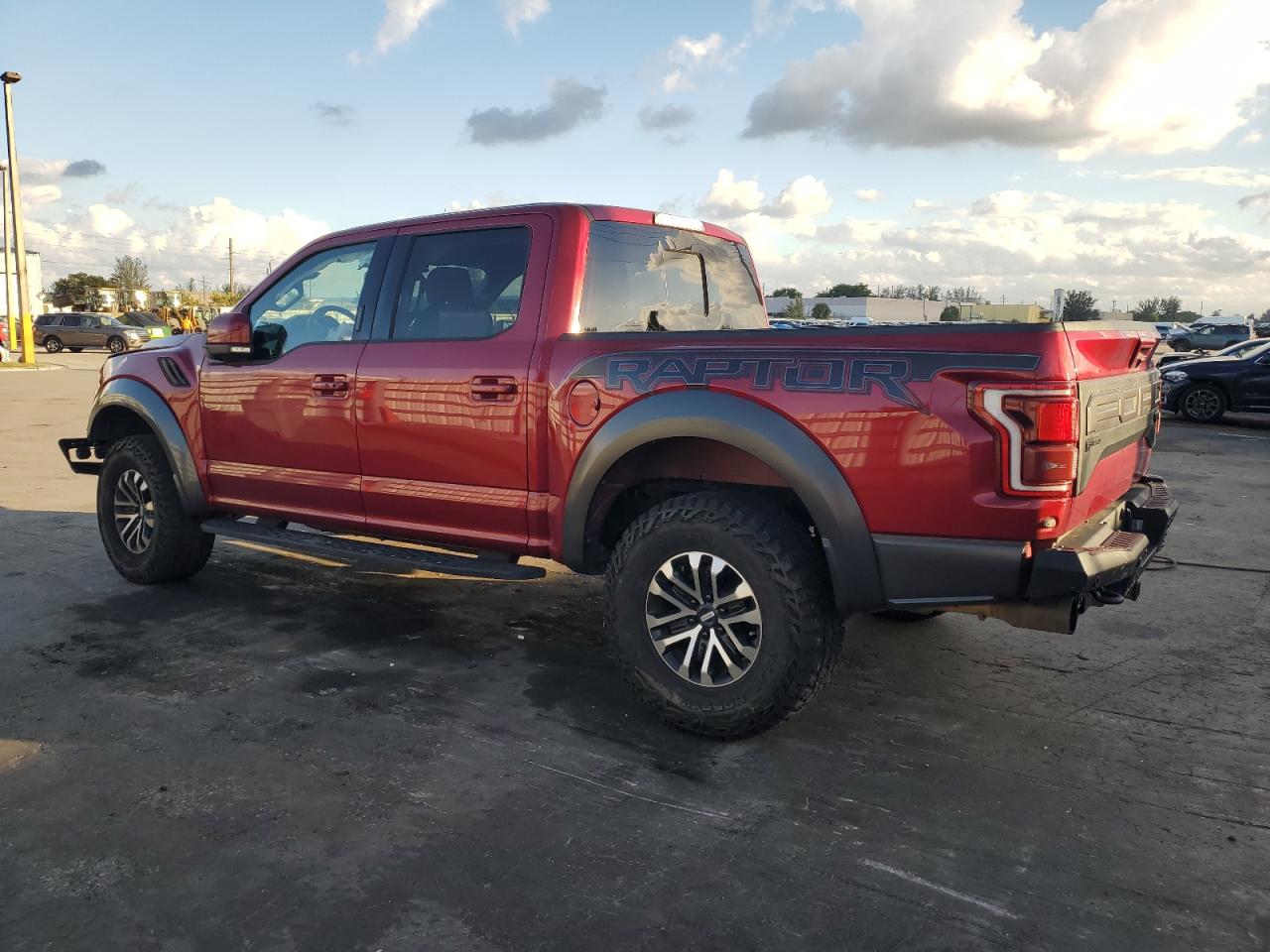 FORD F-150 RAPTOR
