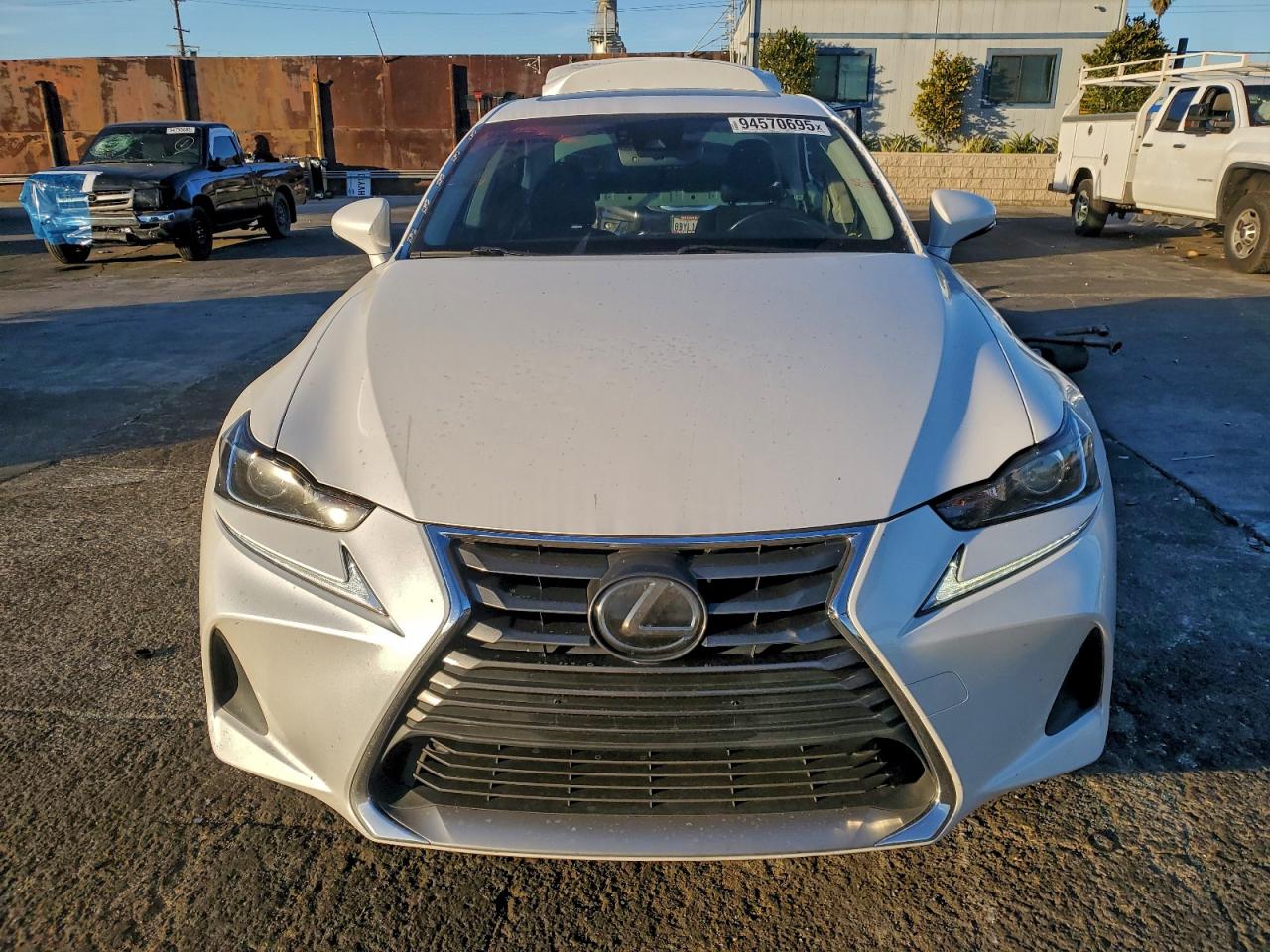 LEXUS IS 300