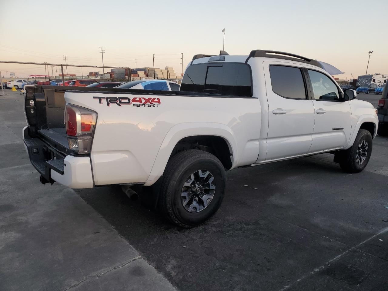 TOYOTA TACOMA DOUBLE CAB
