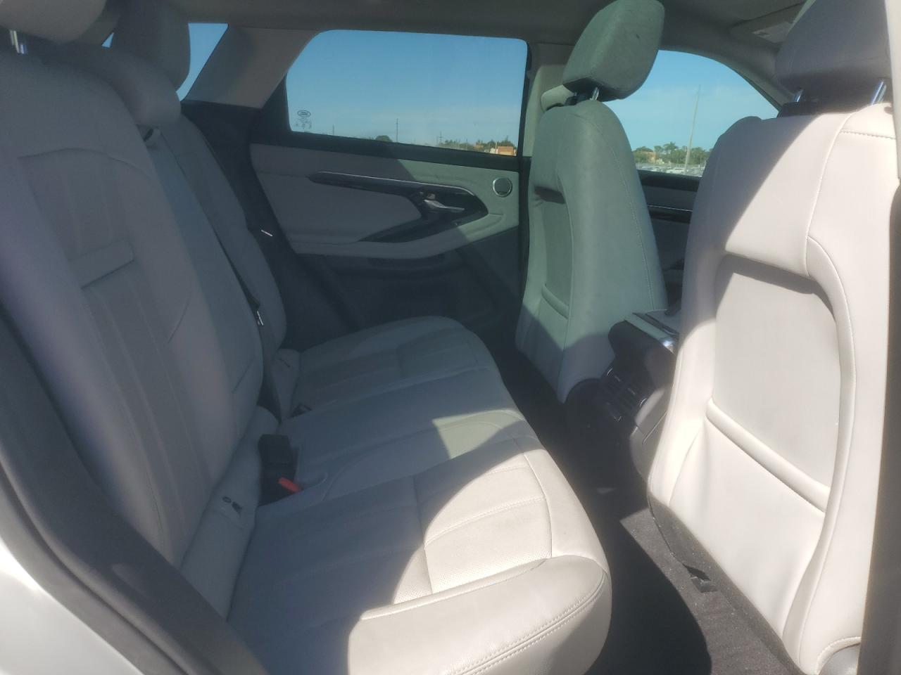 LAND ROVER RANGE ROVER SE