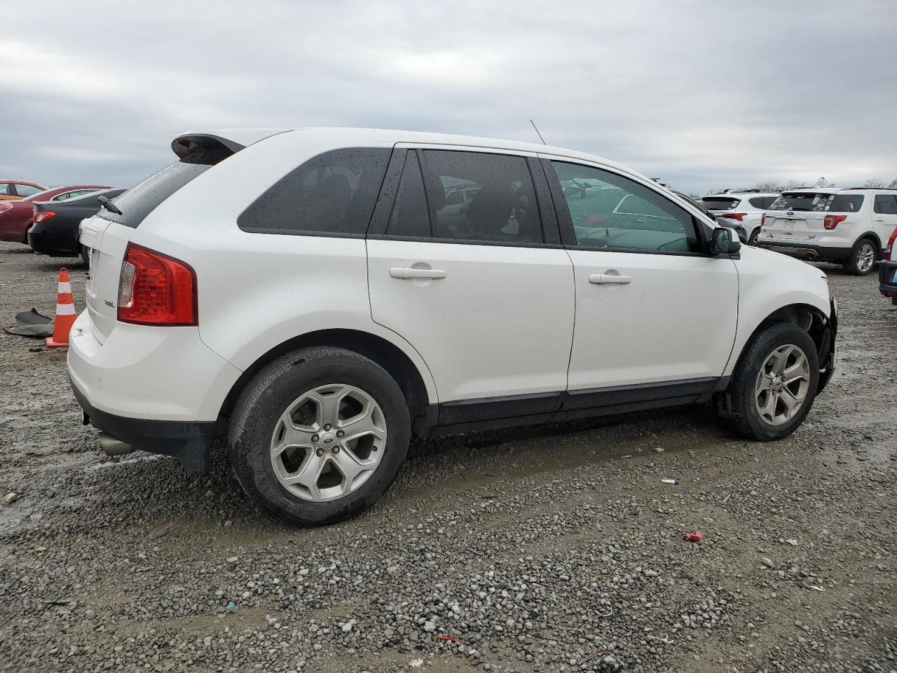 FORD EDGE SEL