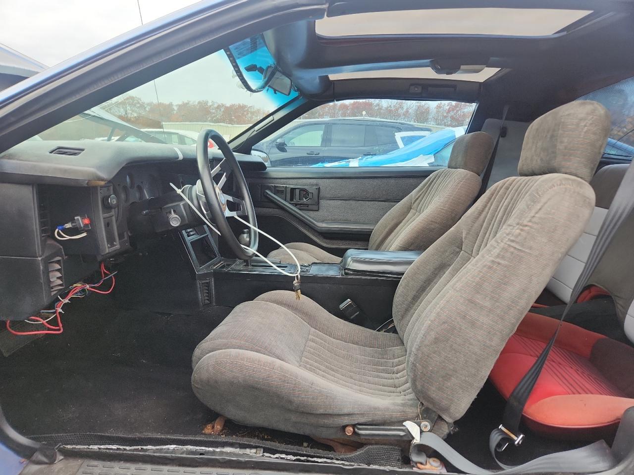 Lot #3311574233 1985 CHEVROLET CAMARO