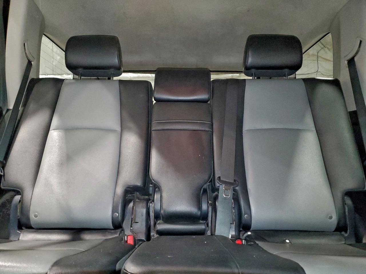 TOYOTA 4RUNNER SR5/SR5 PREMIUM