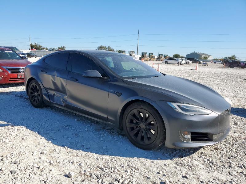 2017 TESLA MODEL S 5YJSA1E23HF231686