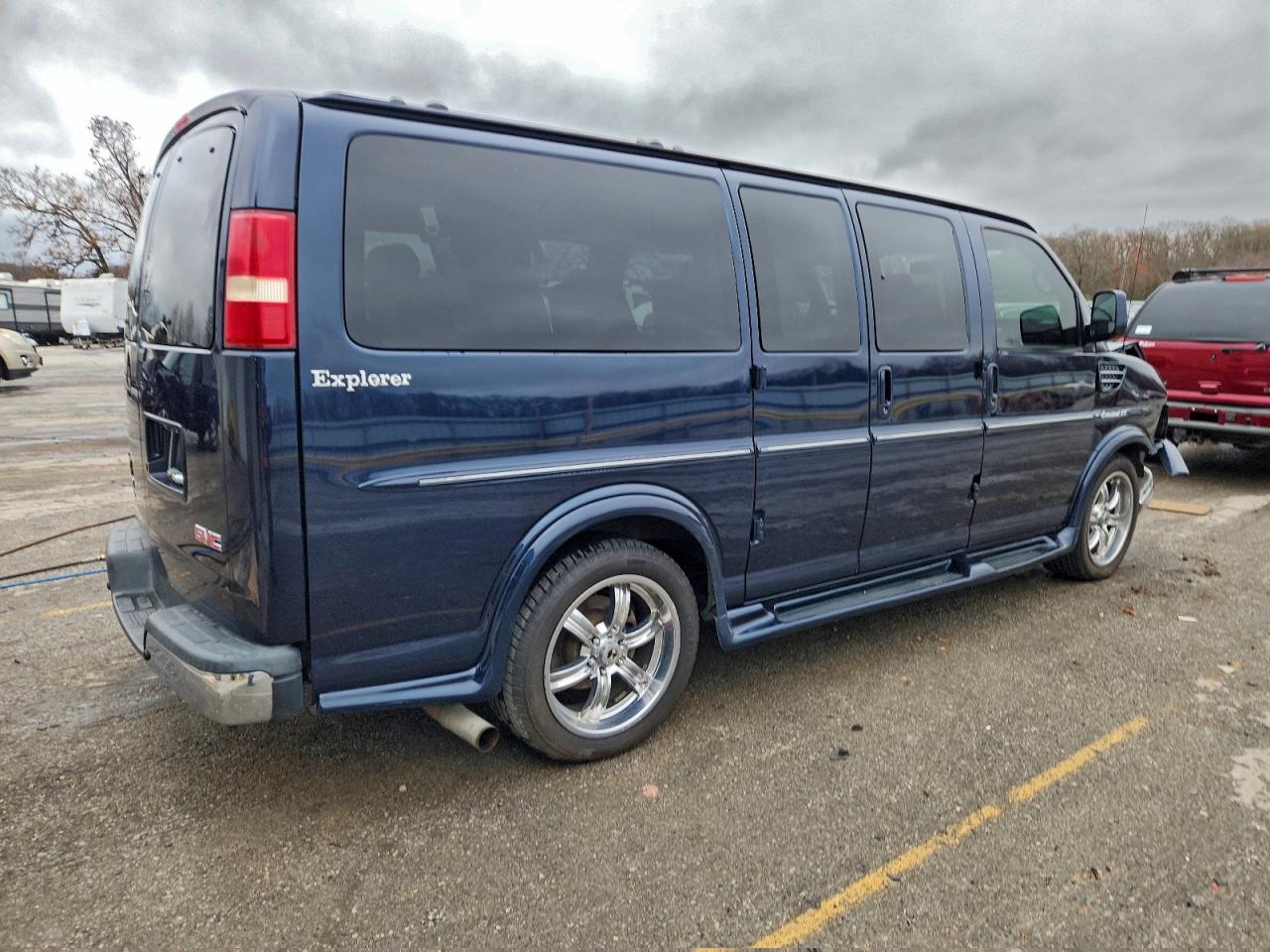GMC SAVANA RV G1500 4LT
