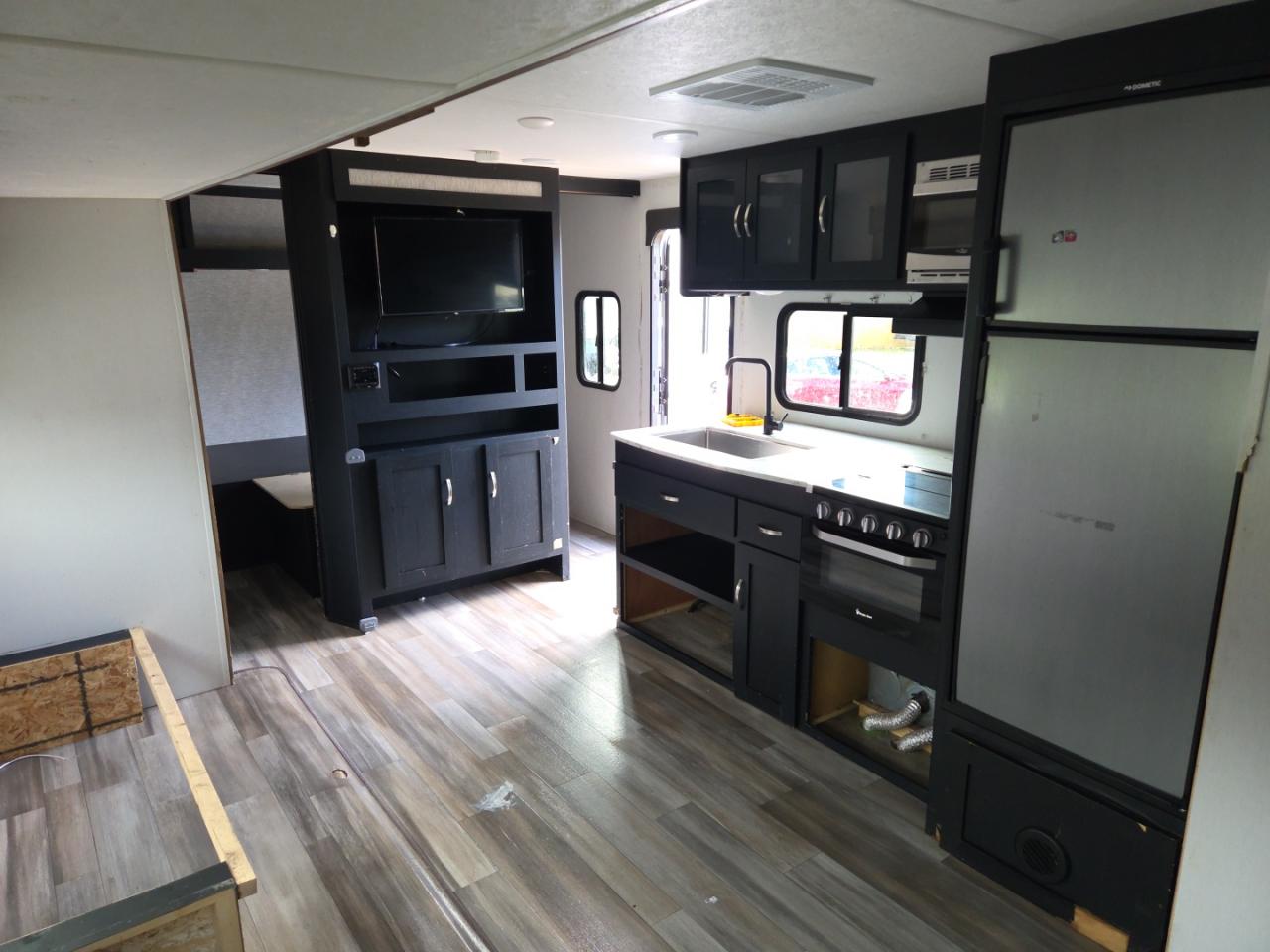 Lot #3285528275 2023 WILDWOOD COACHMAN