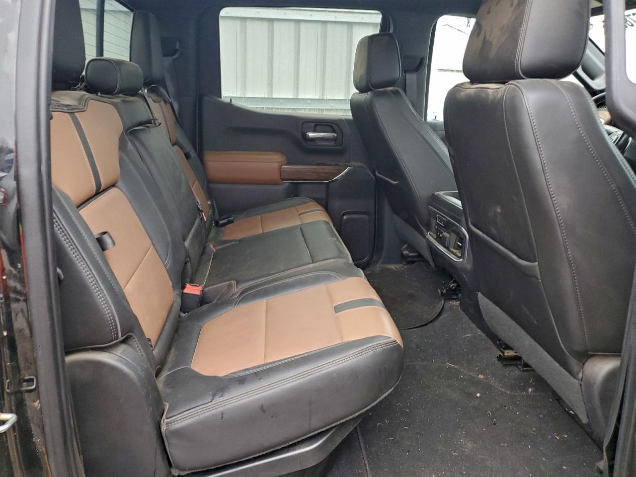 CHEVROLET SILVERADO K1500 HIGH COUNTRY