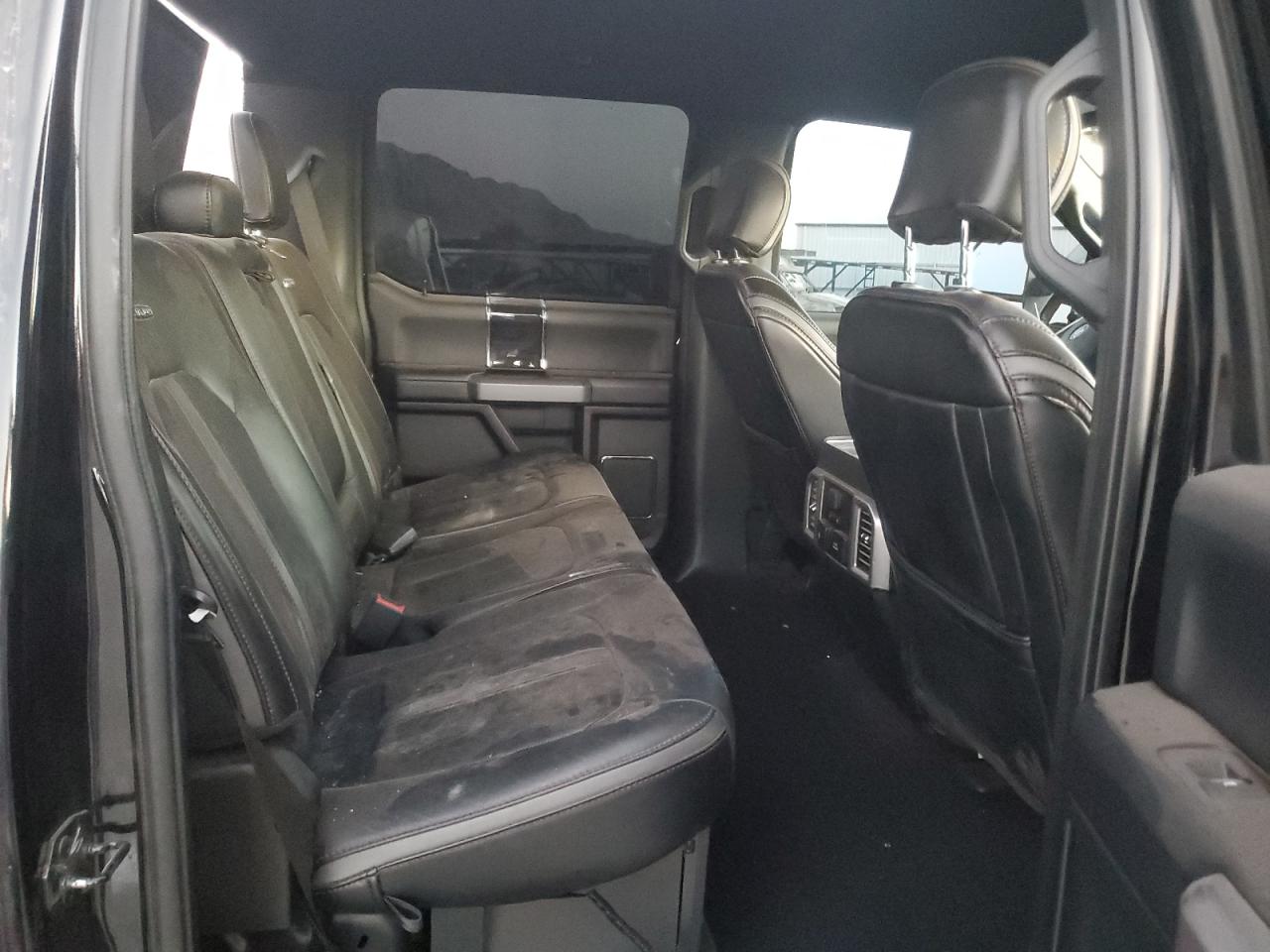 FORD F-350 SUPER DUTY