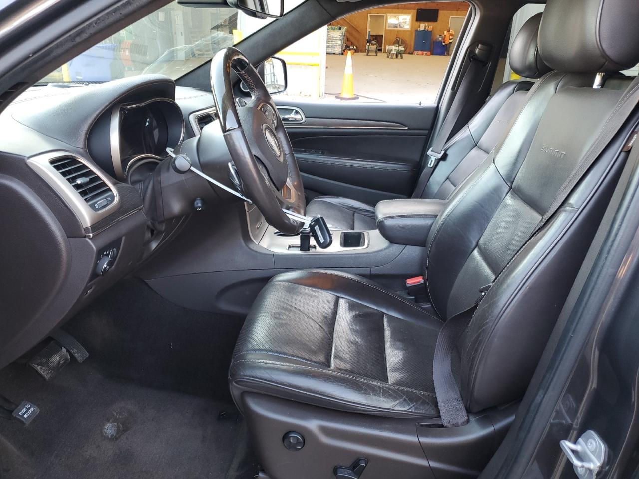 JEEP GRAND CHEROKEE SUMMIT