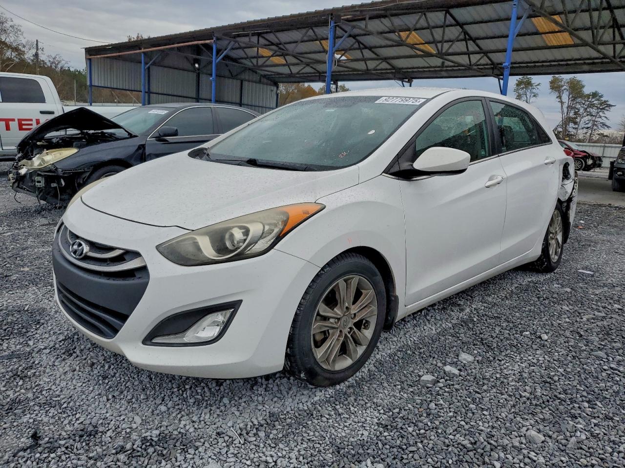 HYUNDAI ELANTRA GT