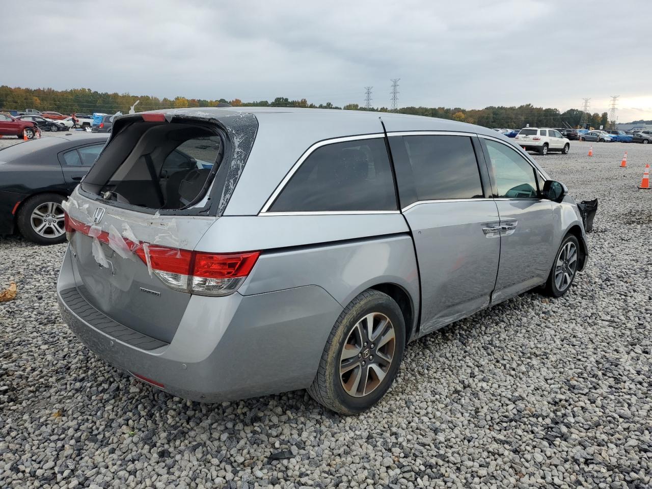 HONDA ODYSSEY TOURING