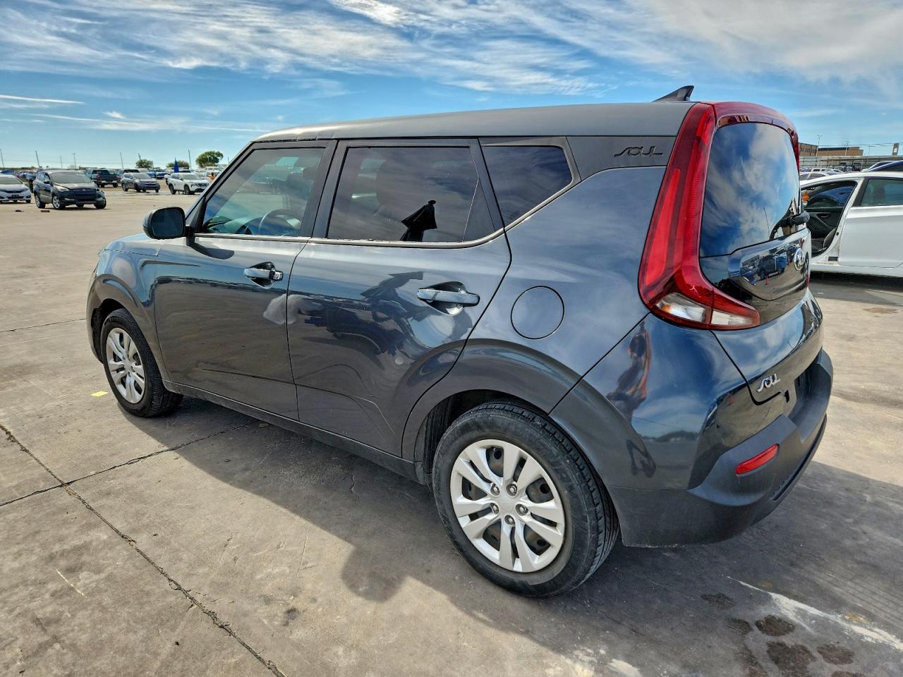 KIA SOUL LX