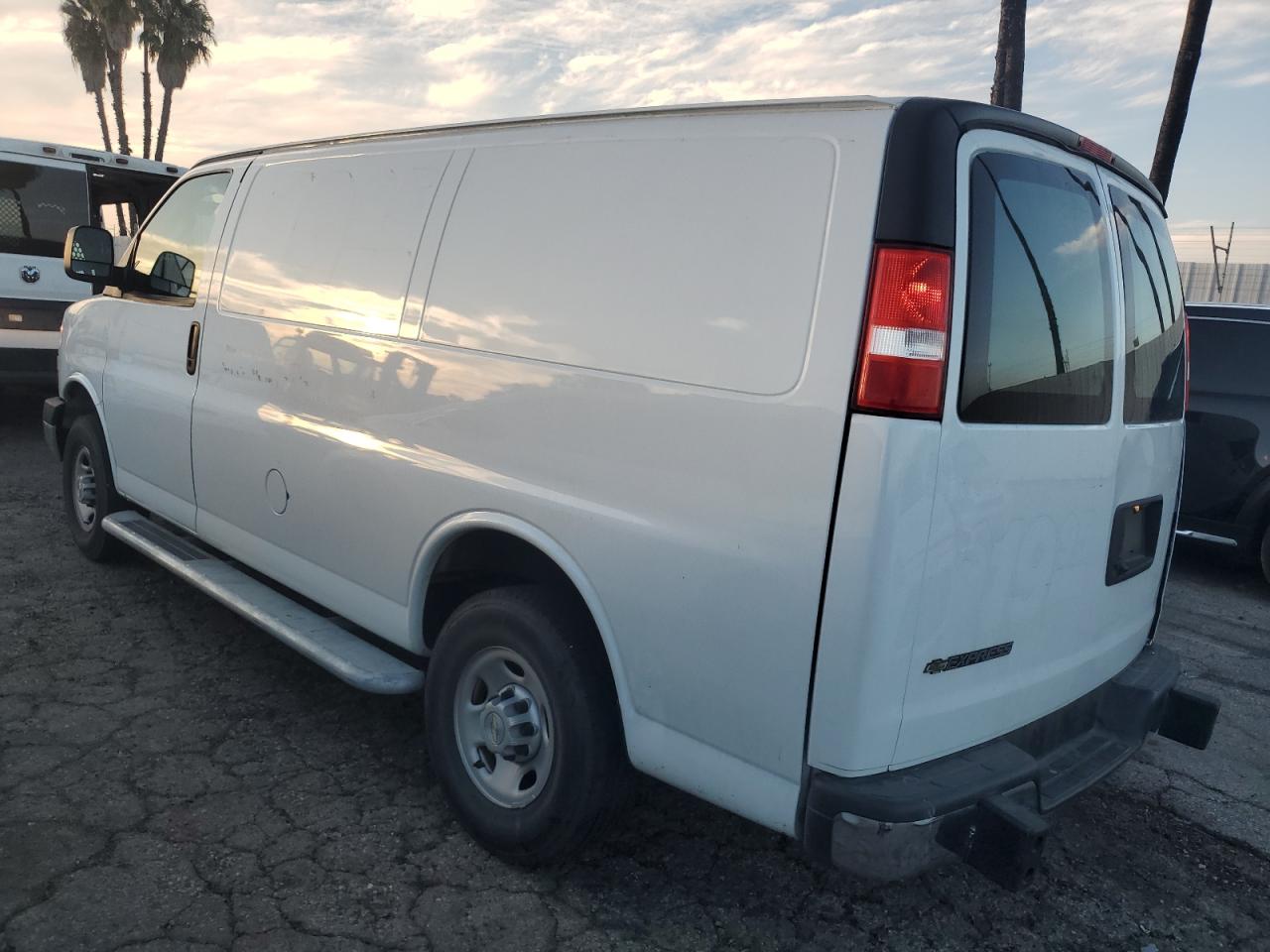 CHEVROLET EXPRESS G2