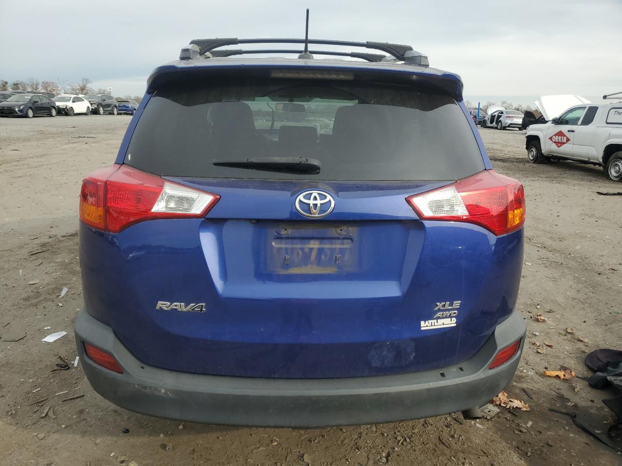 TOYOTA RAV4 XLE