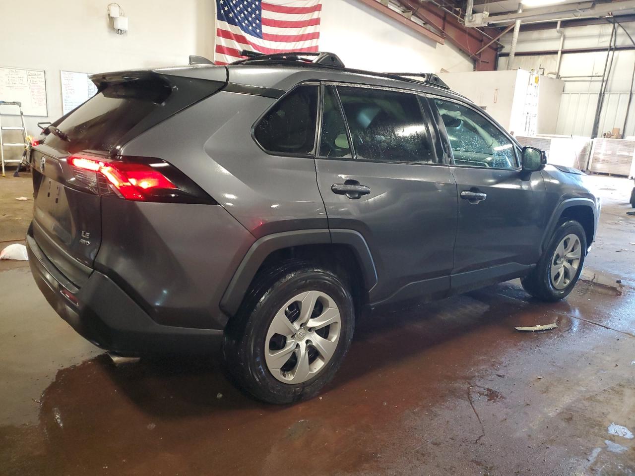 TOYOTA RAV4 LE
