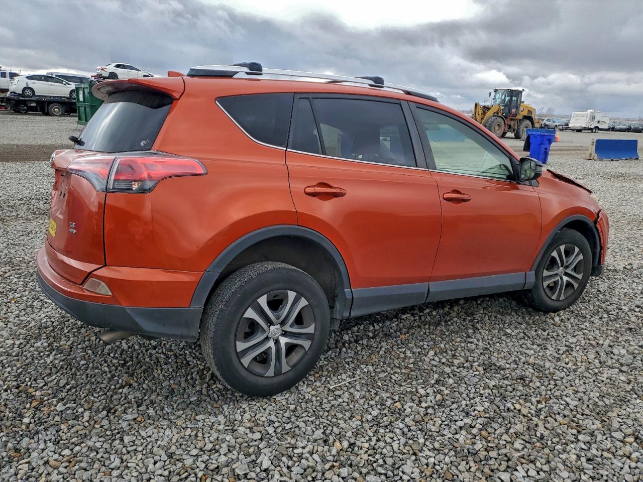TOYOTA RAV4 LE