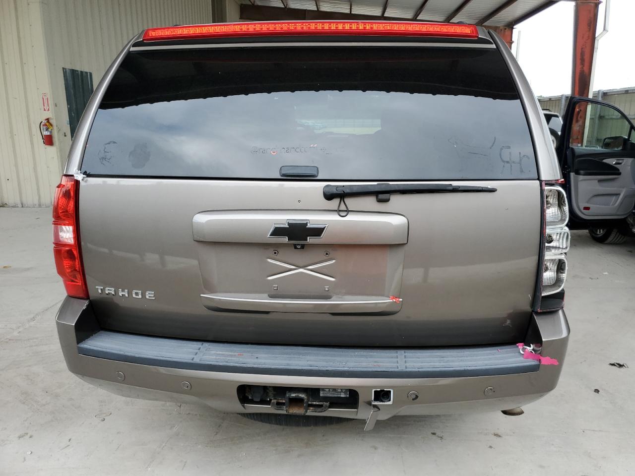 CHEVROLET TAHOE C1500 LT