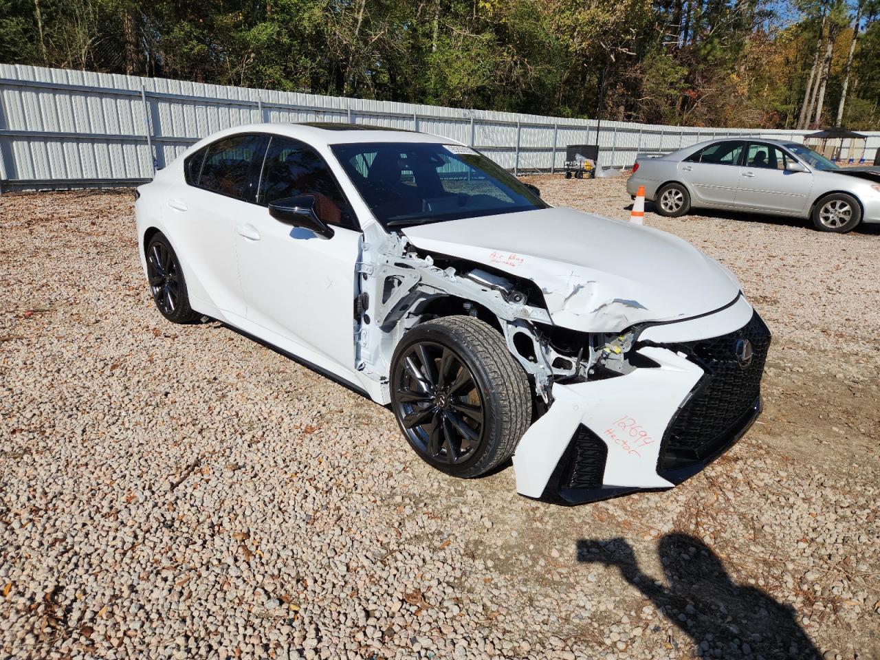 LEXUS IS 350 F SPORT DESIGN