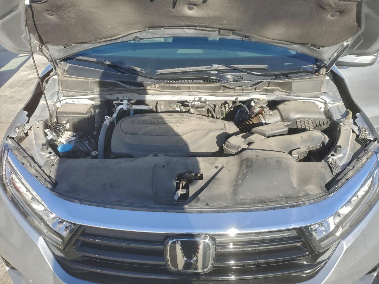 HONDA ODYSSEY TOURING