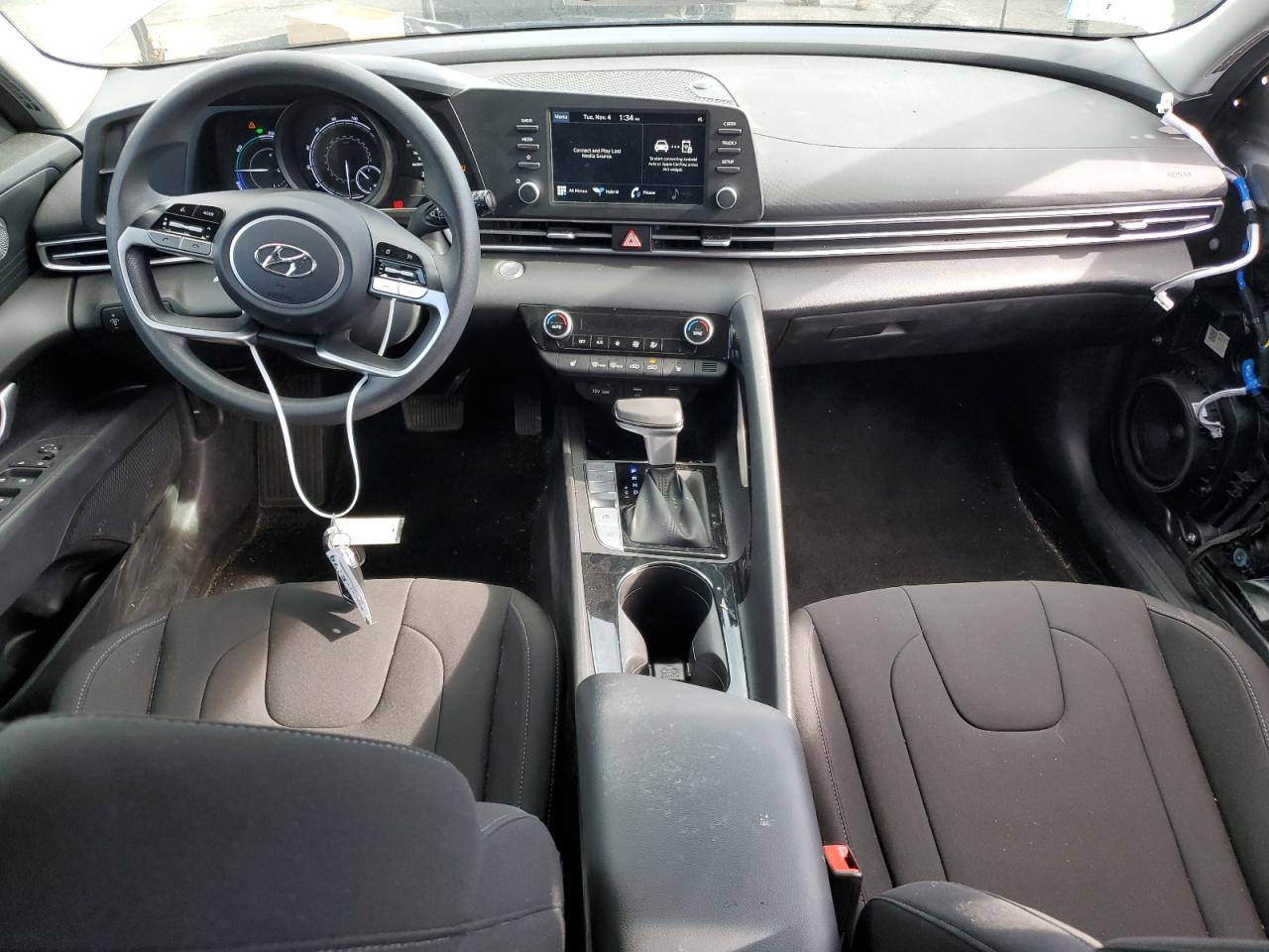 HYUNDAI ELANTRA BLUE