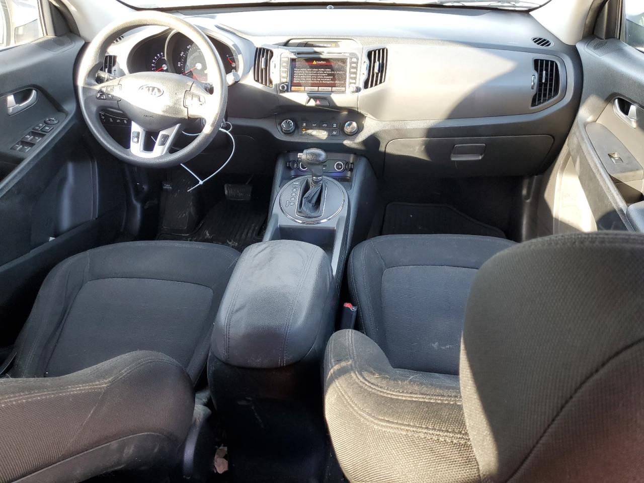 KIA SPORTAGE LX