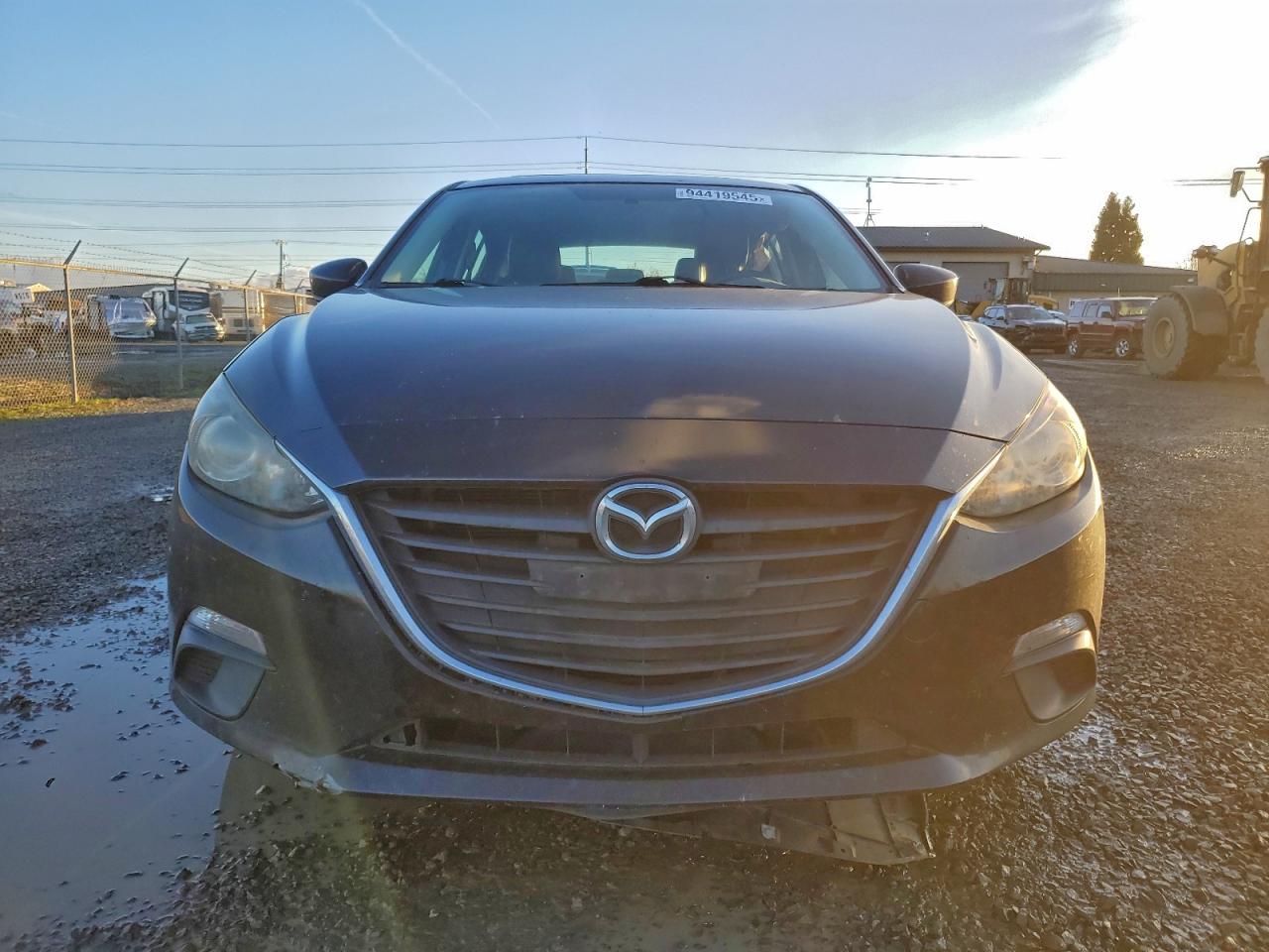 MAZDA 3 GRAND TOURING