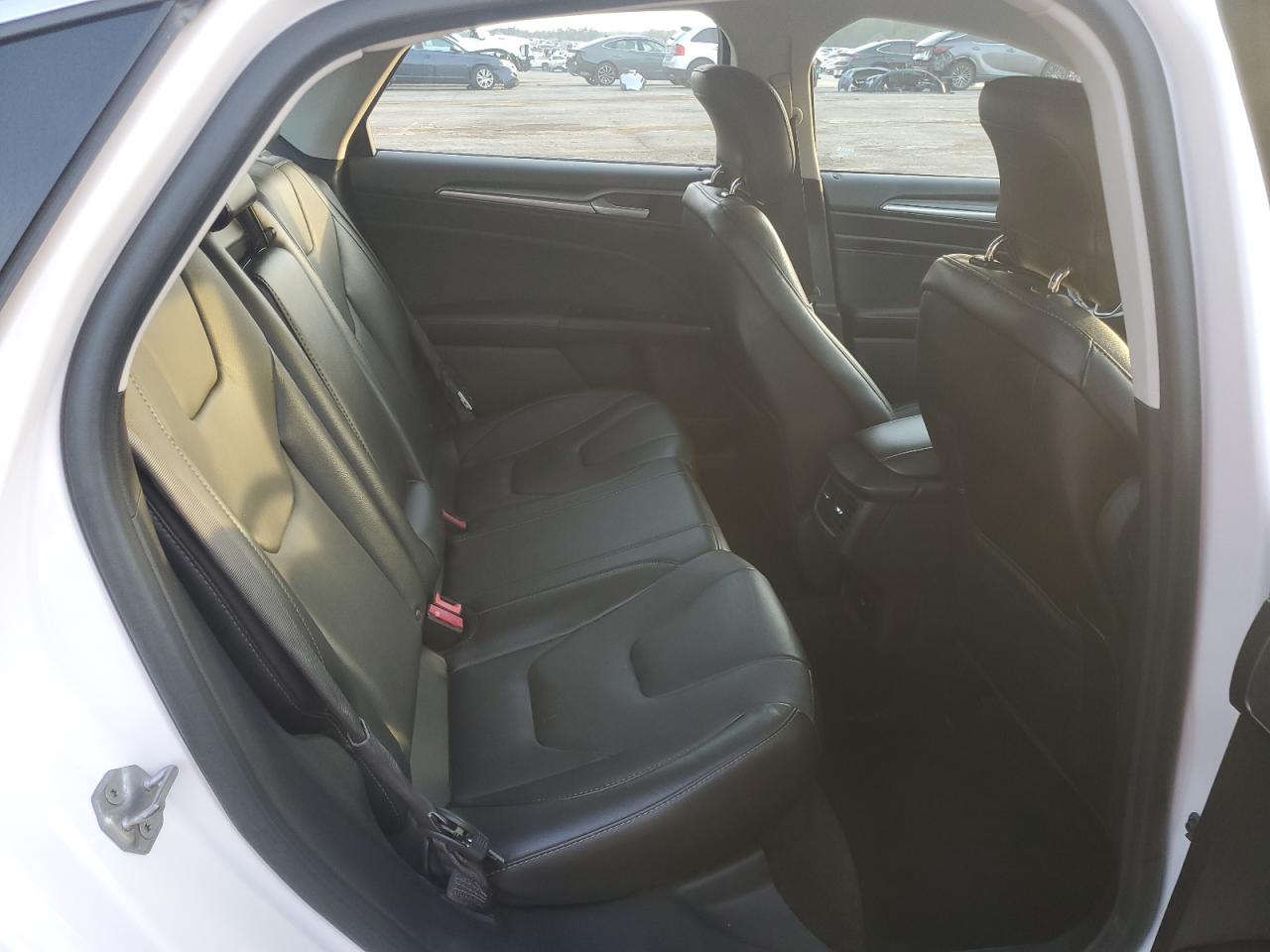 FORD FUSION TITANIUM HEV