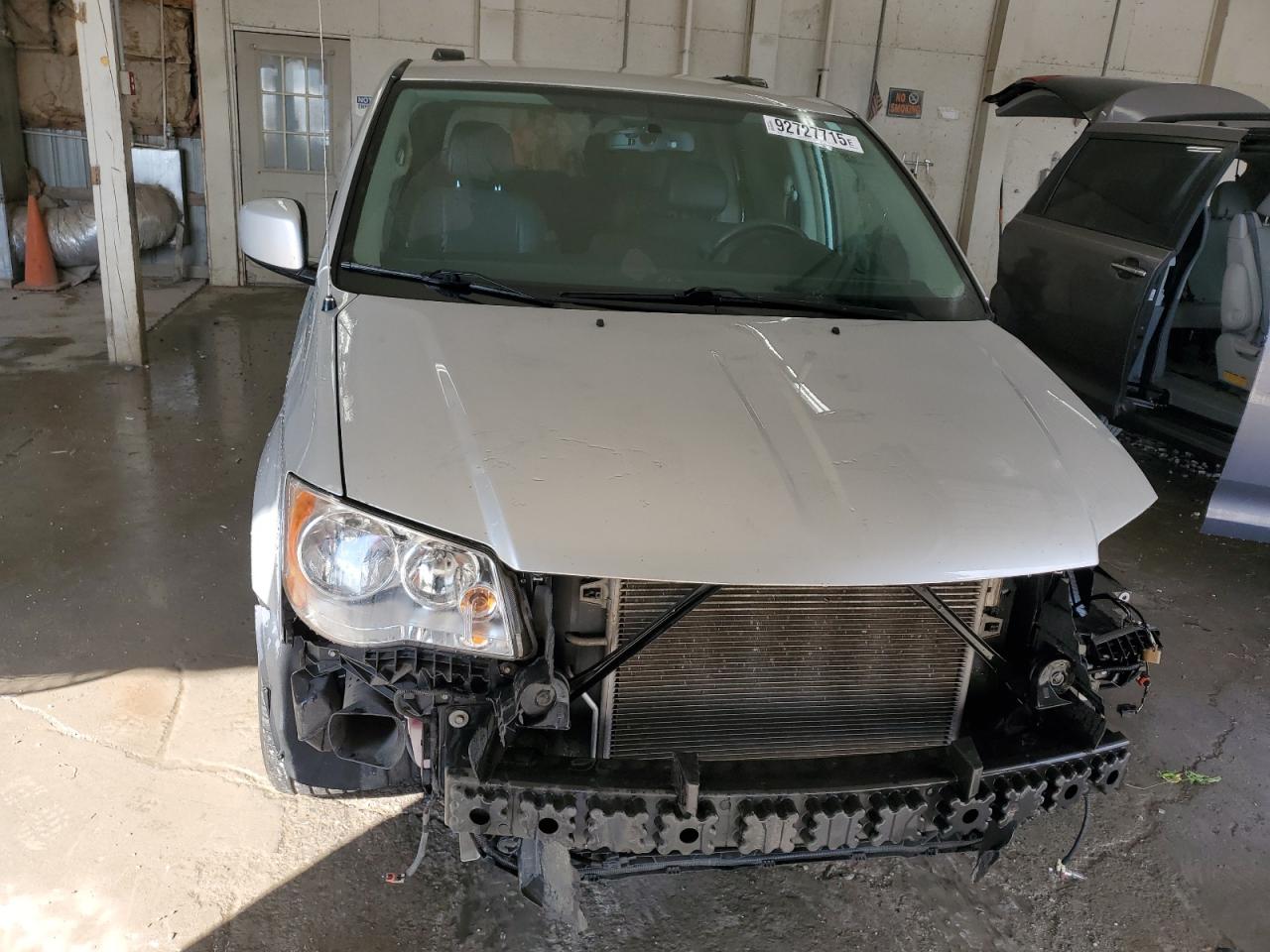 CHRYSLER TOWN & COUNTRY TOURING