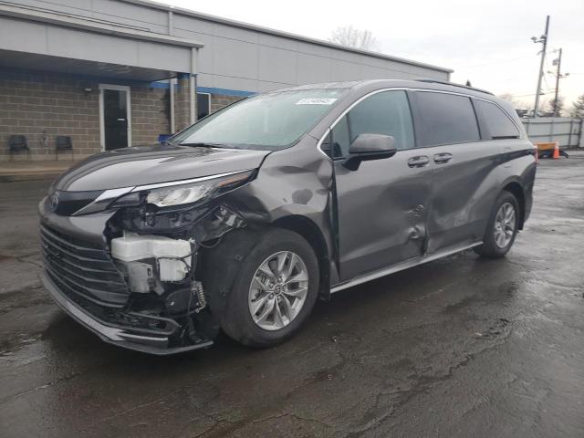 2024 TOYOTA SIENNA LE #3306914504