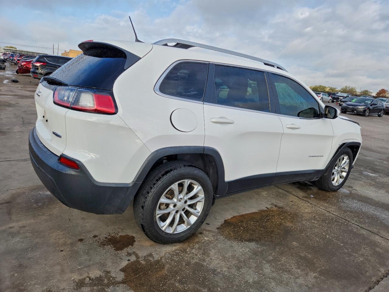 JEEP GRAND CHEROKEE LATITUDE