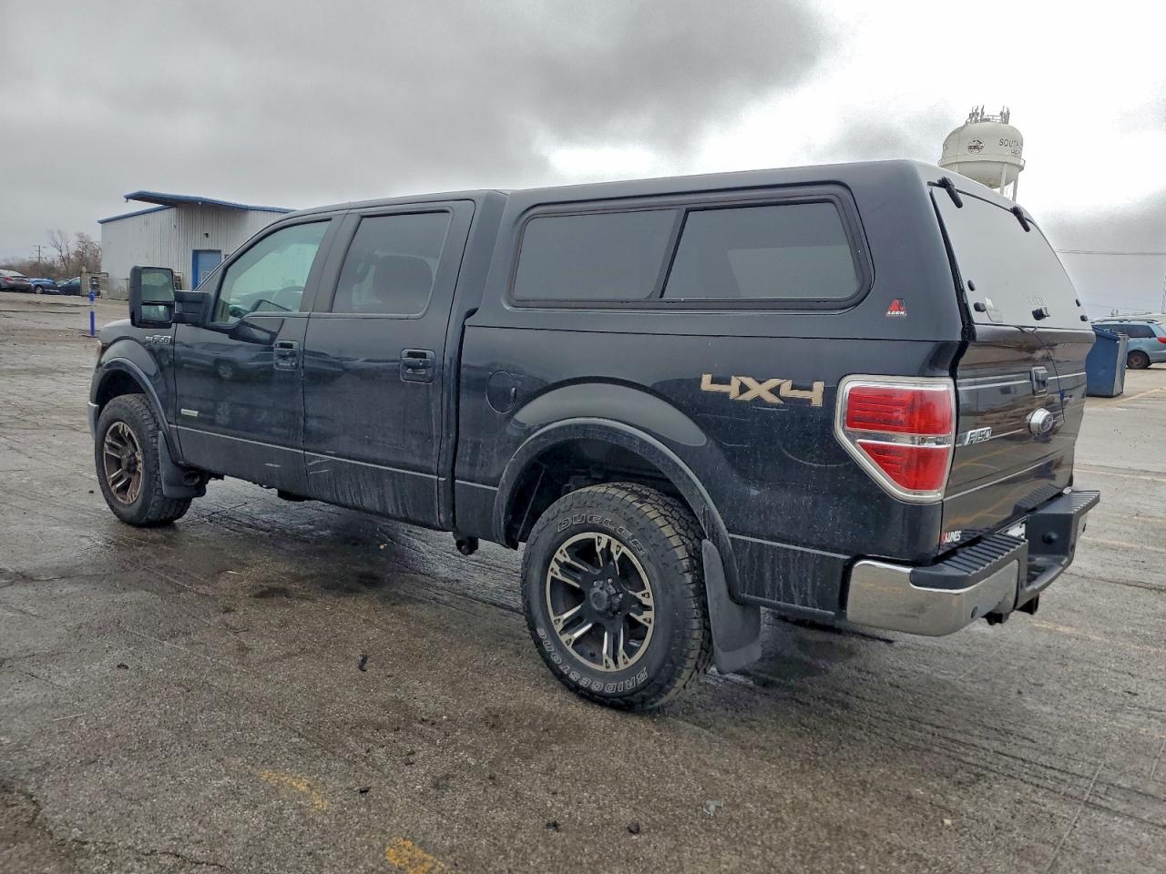 FORD F-150 SUPERCREW