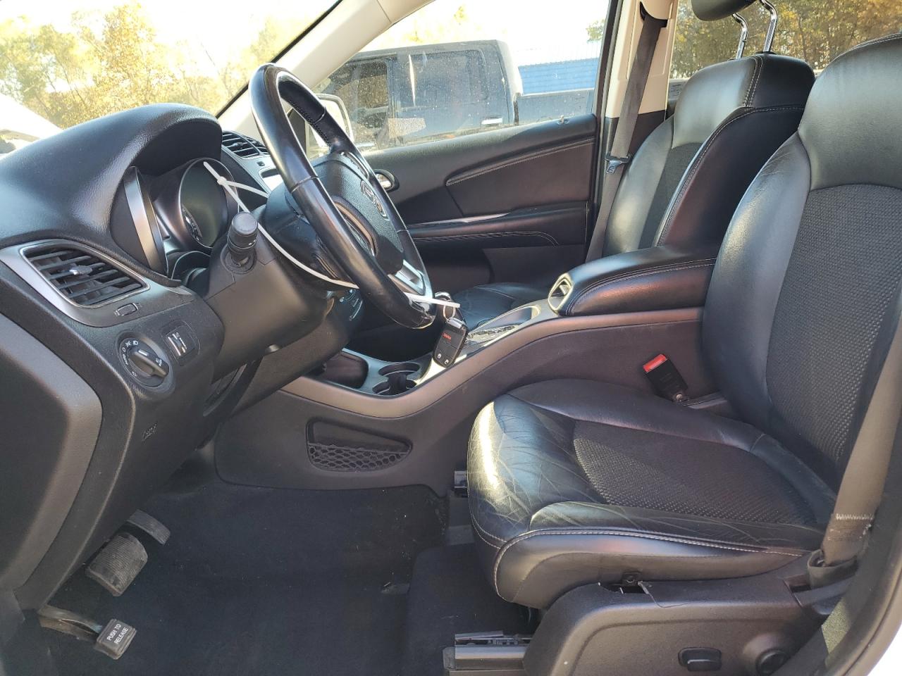 DODGE JOURNEY CROSSROAD