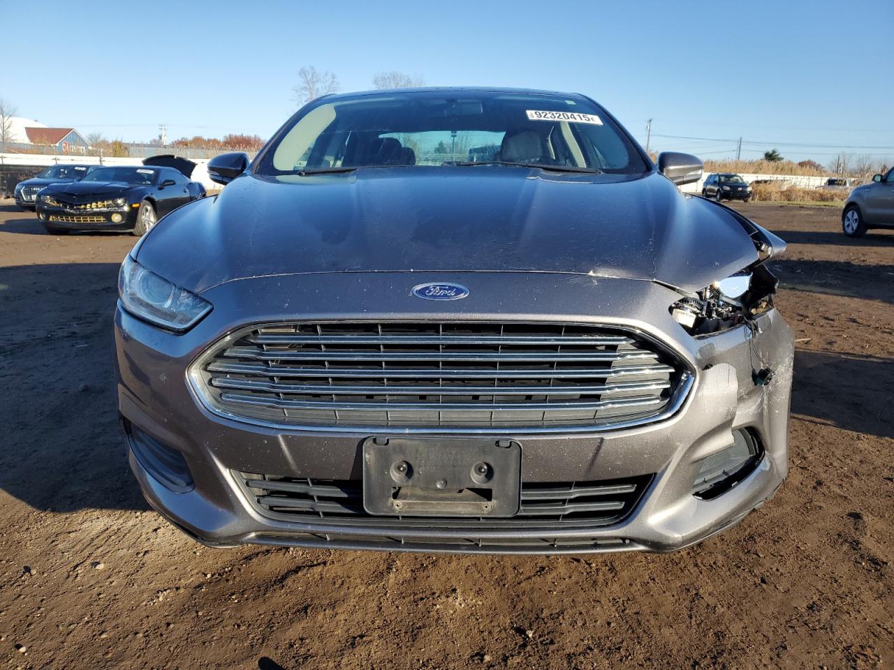 FORD FUSION SE