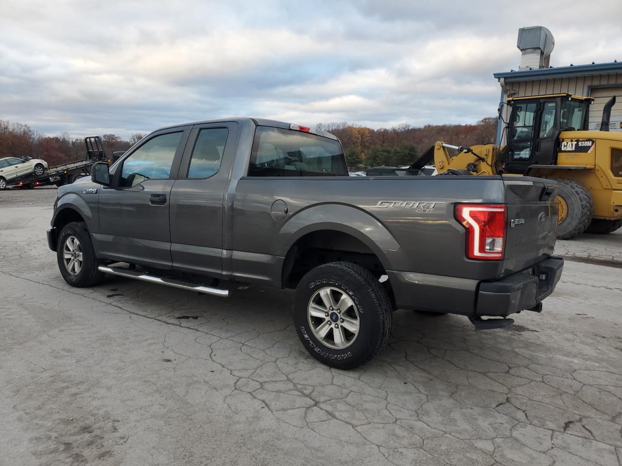 FORD F-150 SUPER CAB
